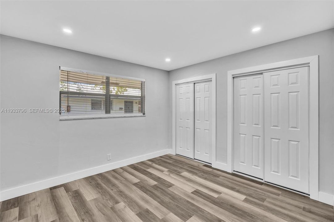 For Rent: $2,200 (2 beds, 1 baths, 1885 Square Feet)