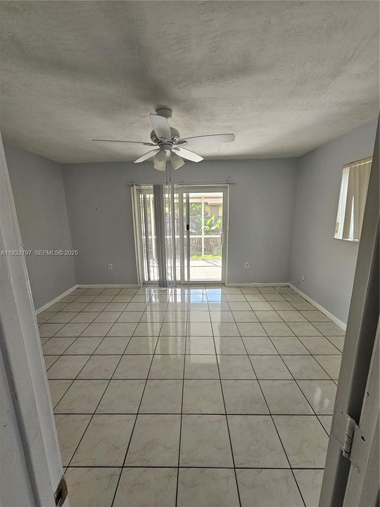 For Rent: $2,700 (3 beds, 2 baths, 2209 Square Feet)