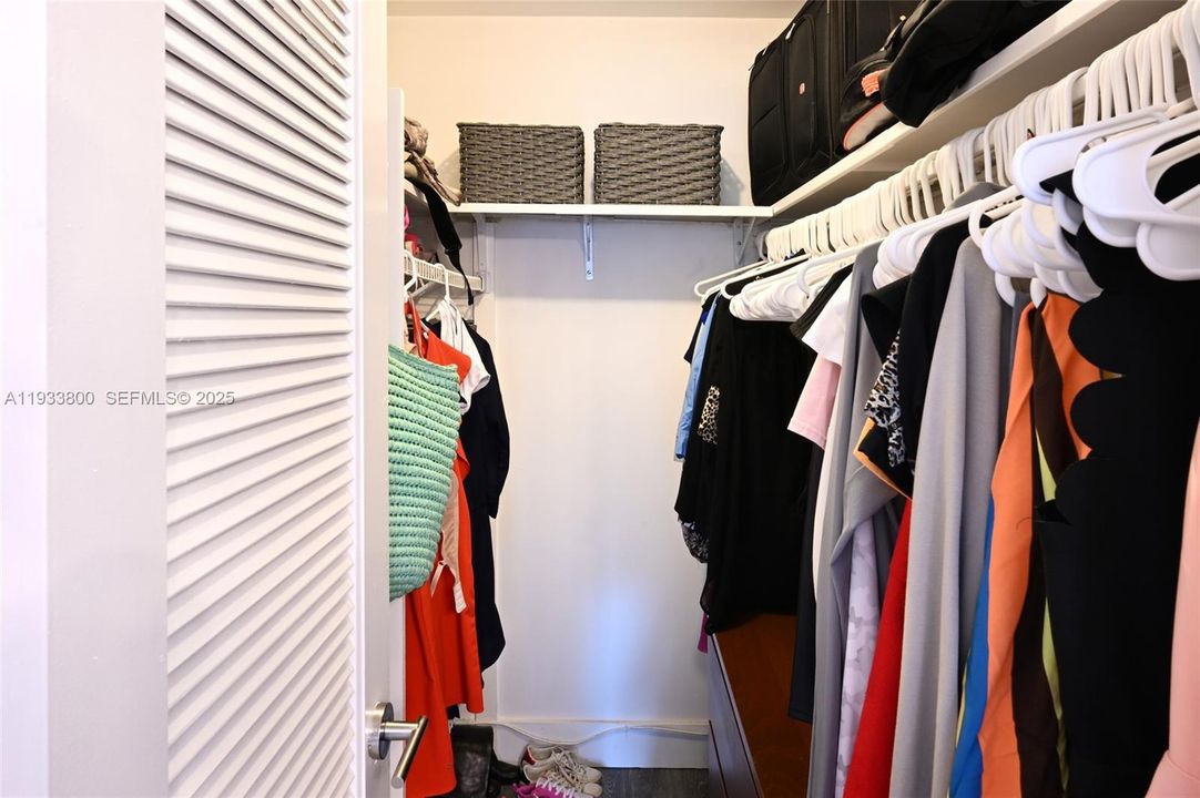 В аренду: $2,500 (2 спален, 2 ванн, 835 Квадратных фут)