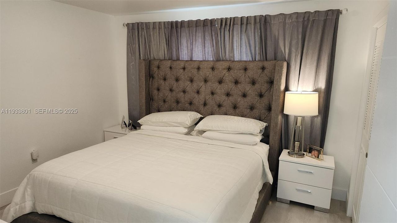 出租: $2,700 (2 贝兹, 1 浴室, 750 平方英尺)