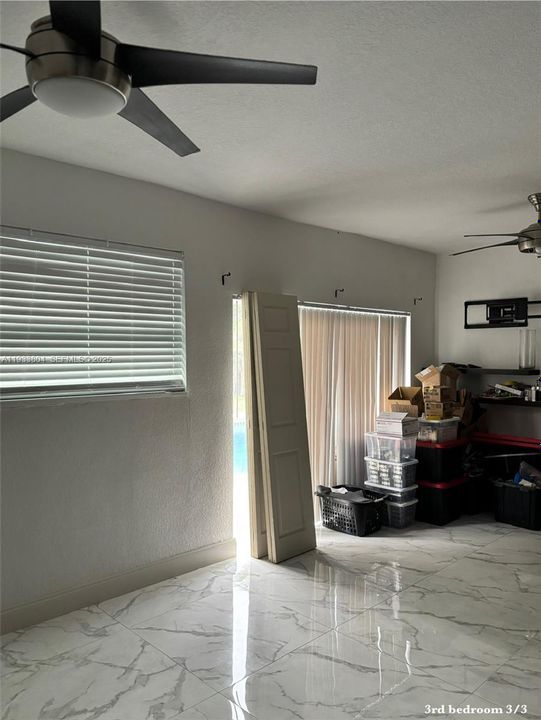 待售: $699,950 (3 贝兹, 2 浴室, 1996 平方英尺)