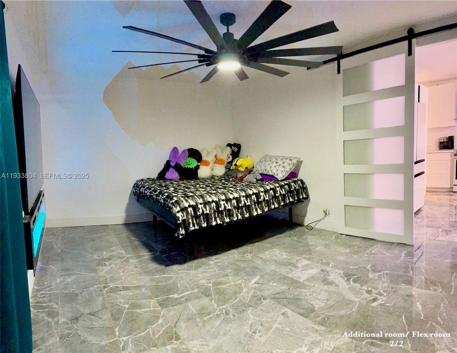 待售: $699,950 (3 贝兹, 2 浴室, 1996 平方英尺)