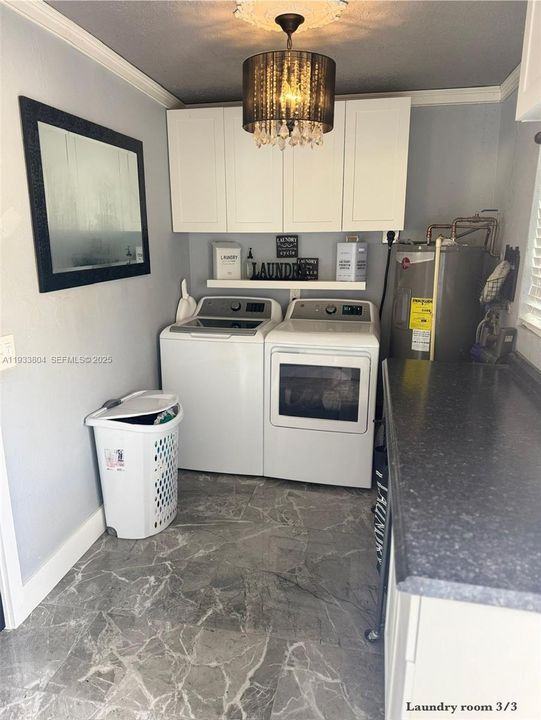 待售: $699,950 (3 贝兹, 2 浴室, 1996 平方英尺)