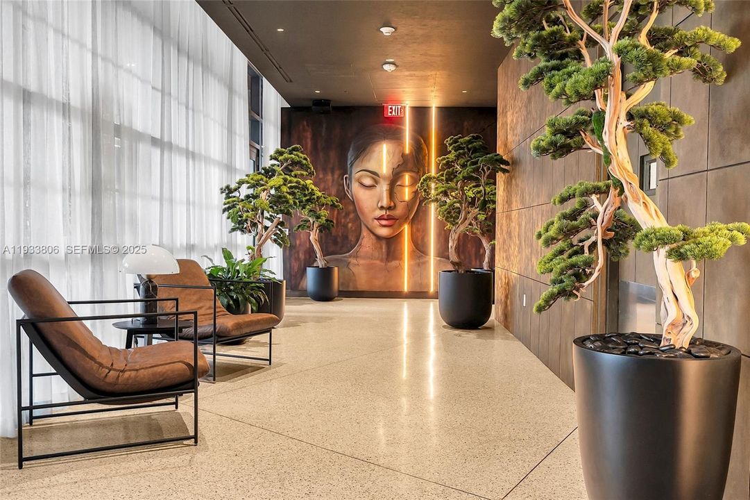 For Sale: $1,710,000 (3 beds, 2 baths, 1230 Square Feet)