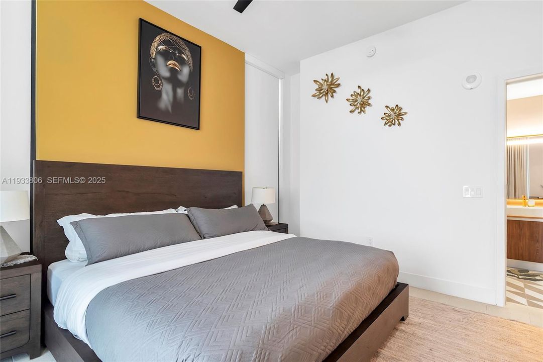 For Sale: $1,710,000 (3 beds, 2 baths, 1230 Square Feet)