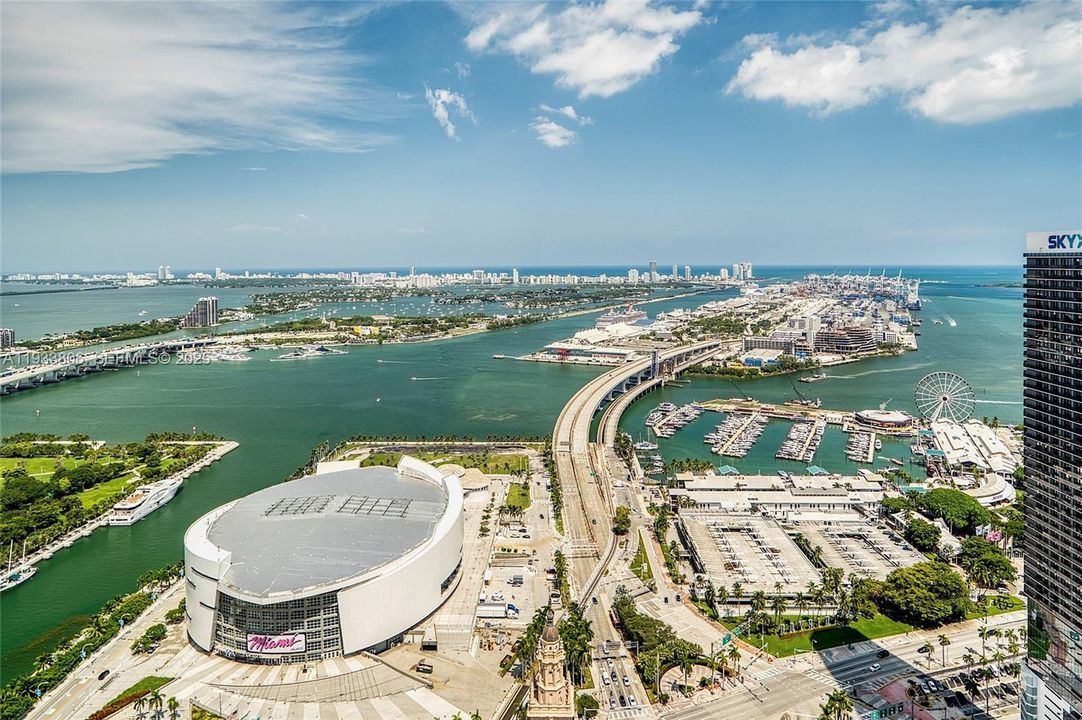 For Sale: $1,710,000 (3 beds, 2 baths, 1230 Square Feet)