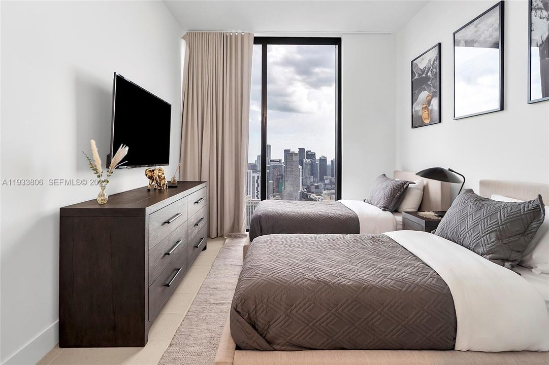 For Sale: $1,710,000 (3 beds, 2 baths, 1230 Square Feet)