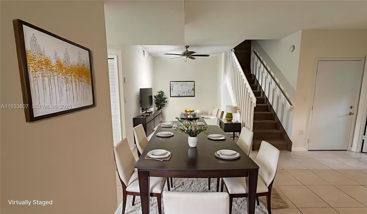 For Sale: $520,000 (3 beds, 3 baths, 1610 Square Feet)