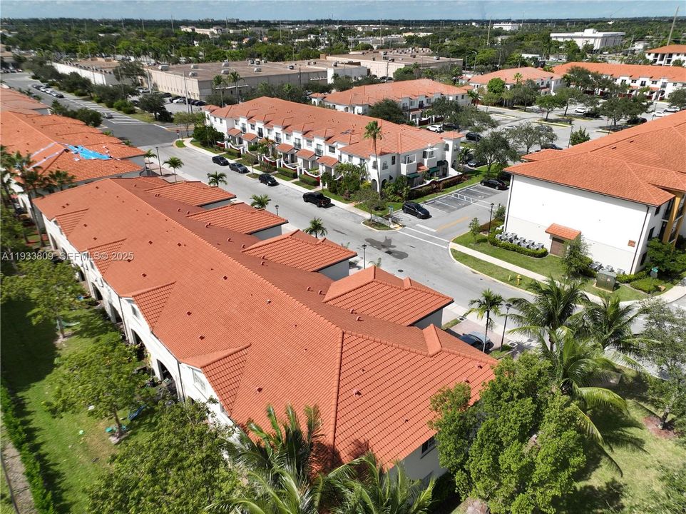 出租: $2,800 (3 贝兹, 2 浴室, 1470 平方英尺)