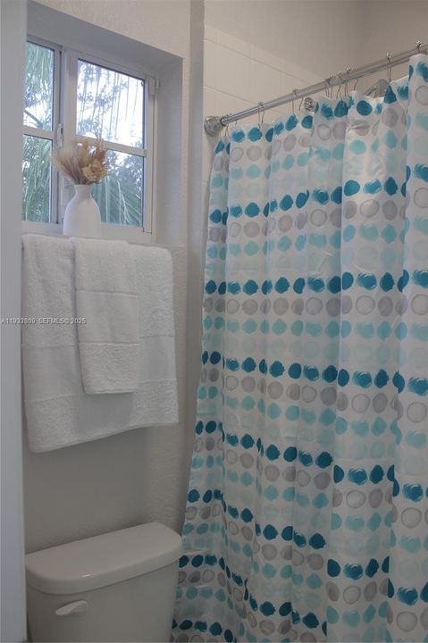 出租: $2,800 (3 贝兹, 2 浴室, 1470 平方英尺)