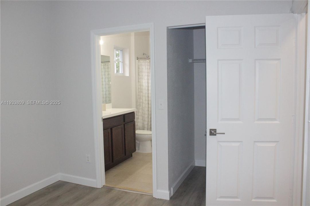 出租: $2,800 (3 贝兹, 2 浴室, 1470 平方英尺)