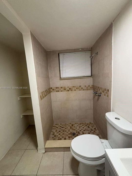 For Rent: $3,200 (3 beds, 2 baths, 1500 Square Feet)