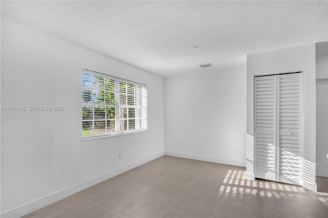 For Sale: $599,999 (3 beds, 2 baths, 1332 Square Feet)