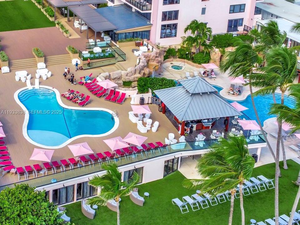 待售: $499,000 (2 贝兹, 2 浴室, 960 平方英尺)