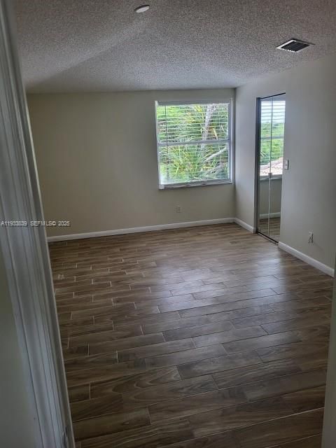 For Sale: $615,000 (3 beds, 2 baths, 1672 Square Feet)