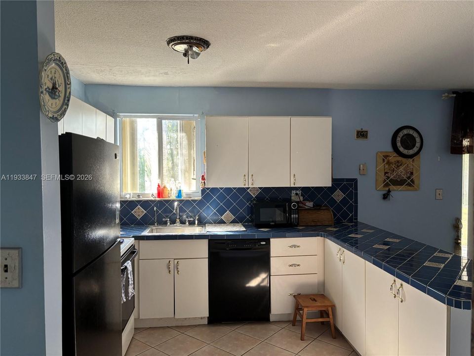 На продажу: $649,000 (3 спален, 2 ванн, 1508 Квадратных фут)