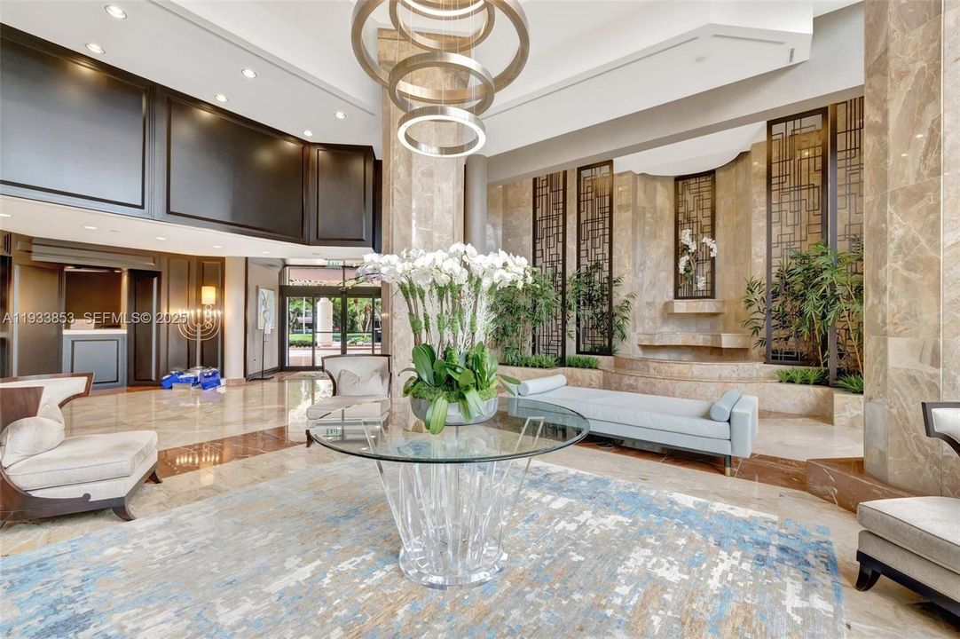 En Venta: $895,000 (2 camas, 2 baños, 2120 Pies cuadrados)