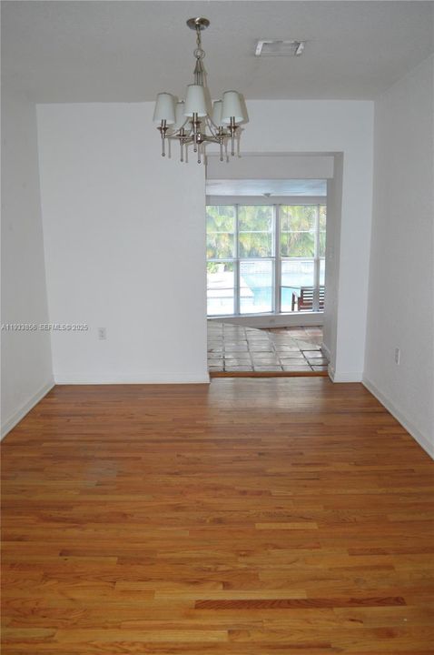 For Rent: $4,750 (2 beds, 2 baths, 1814 Square Feet)