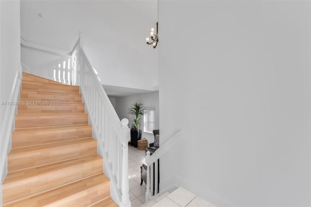 En Renta: $3,600 (3 camas, 2 baños, 1804 Pies cuadrados)