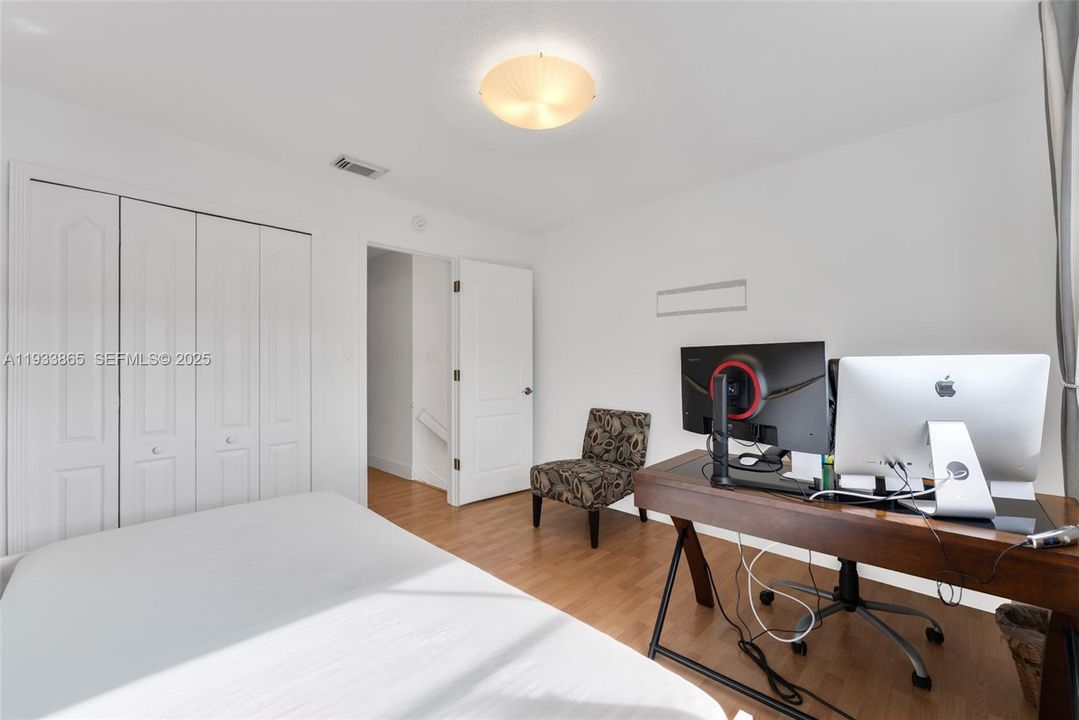 En Renta: $3,600 (3 camas, 2 baños, 1804 Pies cuadrados)