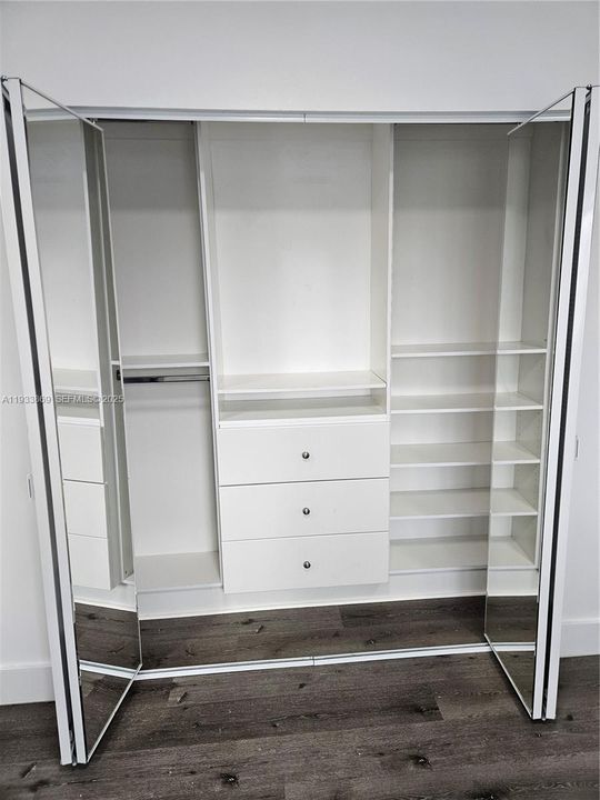 На продажу: $535,000 (3 спален, 2 ванн, 1180 Квадратных фут)