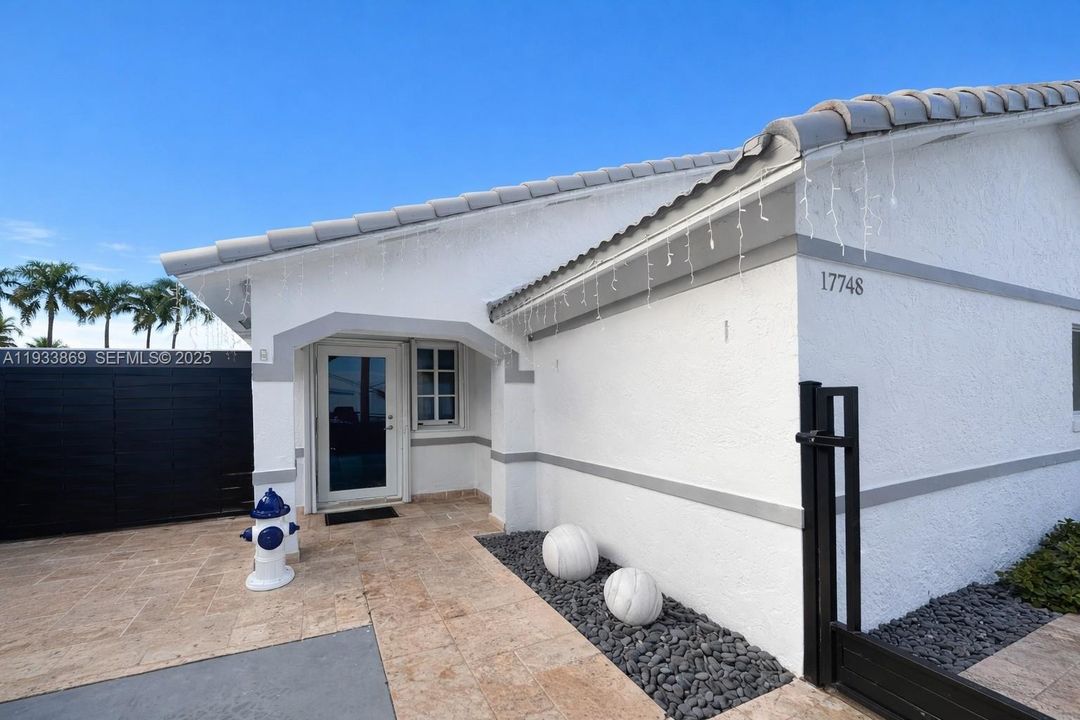 На продажу: $535,000 (3 спален, 2 ванн, 1180 Квадратных фут)