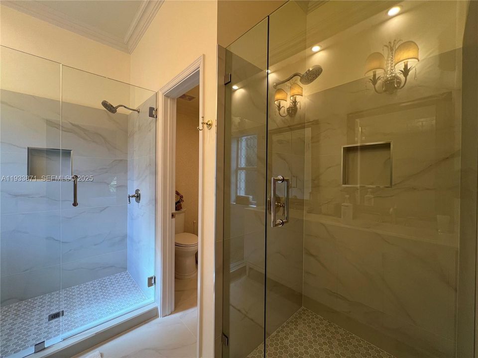 出租: $5,800 (4 贝兹, 2 浴室, 2116 平方英尺)