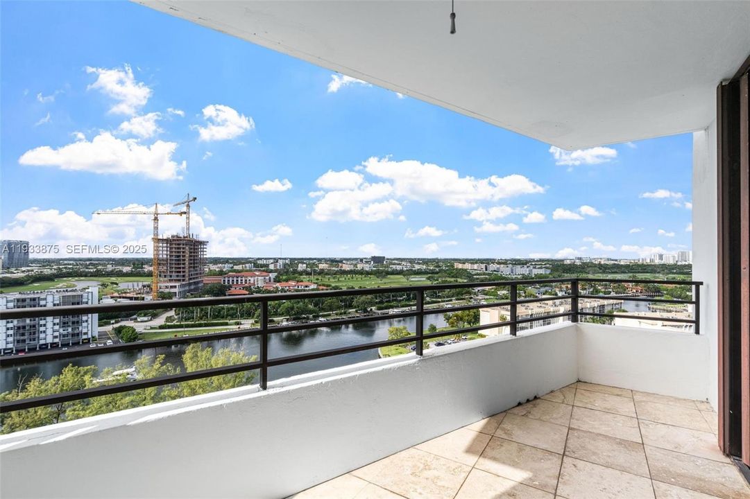 For Sale: $495,000 (3 beds, 2 baths, 1780 Square Feet)