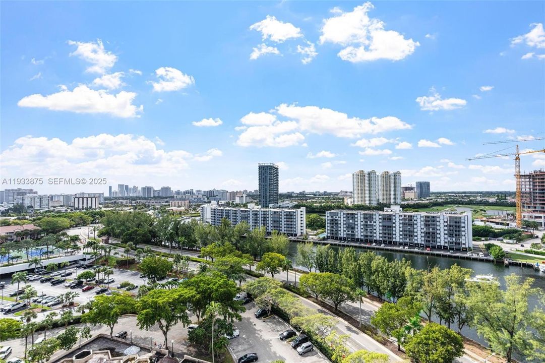 For Sale: $495,000 (3 beds, 2 baths, 1780 Square Feet)