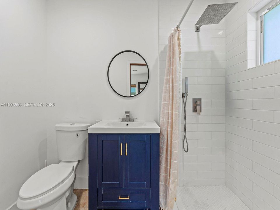 For Sale: $524,900 (3 beds, 2 baths, 1698 Square Feet)