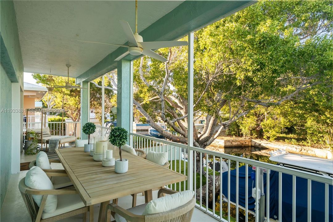 待售: $1,800,000 (3 贝兹, 3 浴室, 1628 平方英尺)