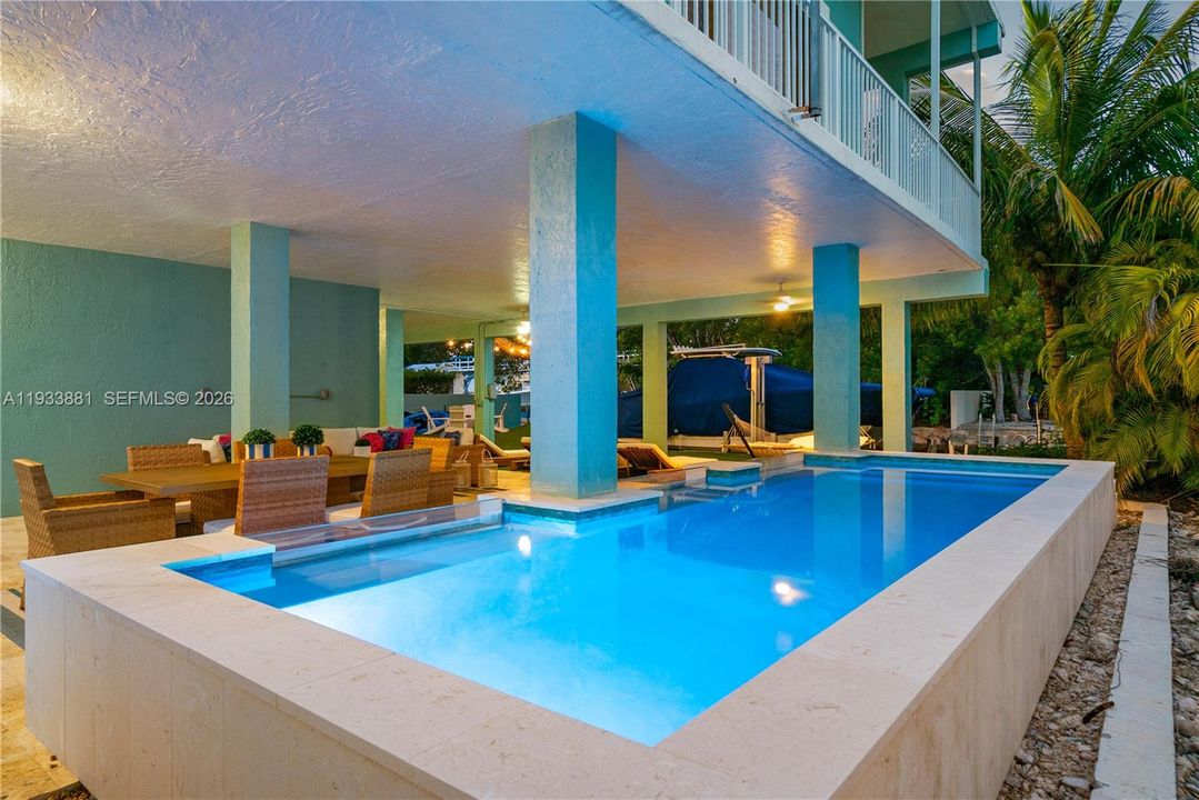 待售: $1,800,000 (3 贝兹, 3 浴室, 1628 平方英尺)