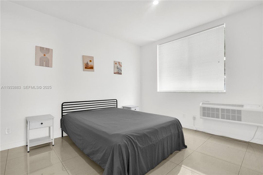 В аренду: $1,950 (1 спален, 1 ванн, 565 Квадратных фут)