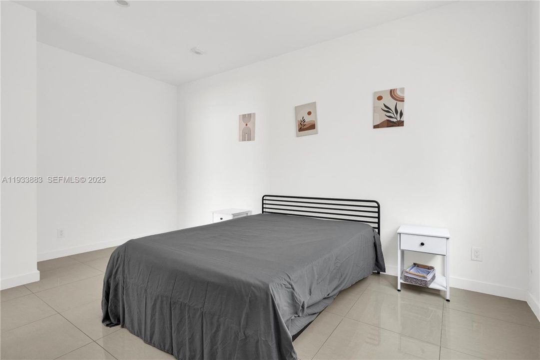 В аренду: $1,950 (1 спален, 1 ванн, 565 Квадратных фут)