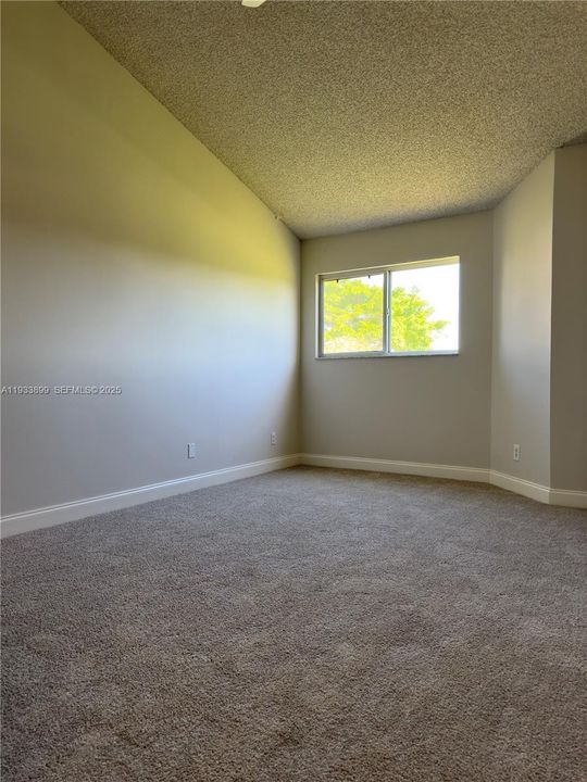 В аренду: $1,694 (1 спален, 1 ванн, 872 Квадратных фут)