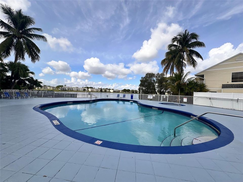 В аренду: $1,694 (1 спален, 1 ванн, 872 Квадратных фут)