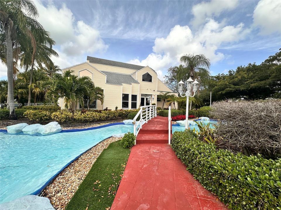 В аренду: $1,694 (1 спален, 1 ванн, 872 Квадратных фут)