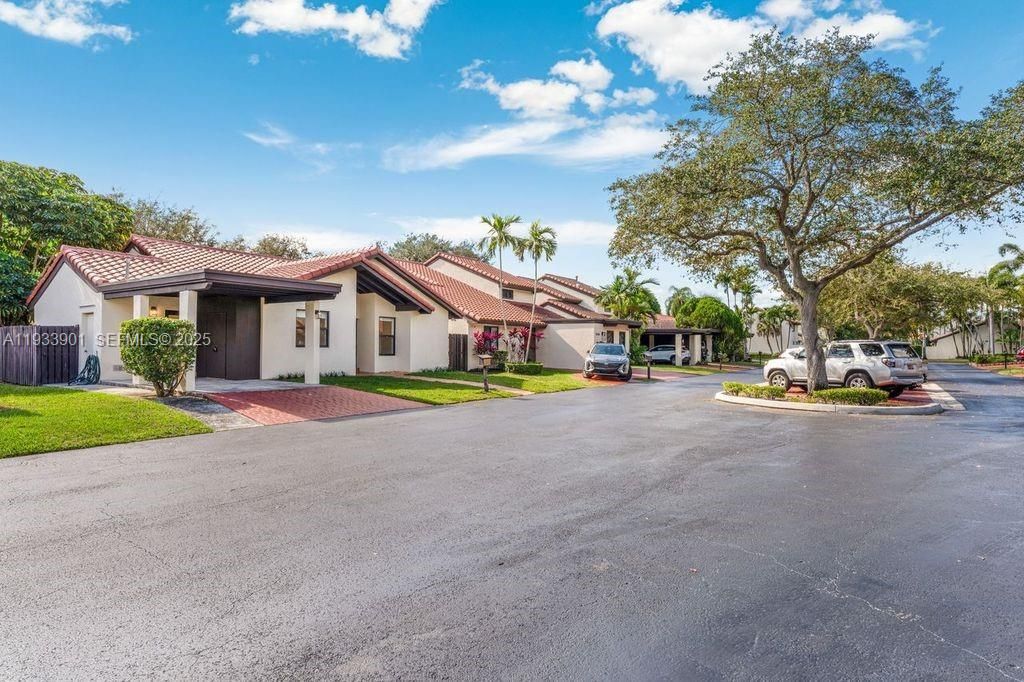 En Renta: $4,000 (3 camas, 2 baños, 1656 Pies cuadrados)