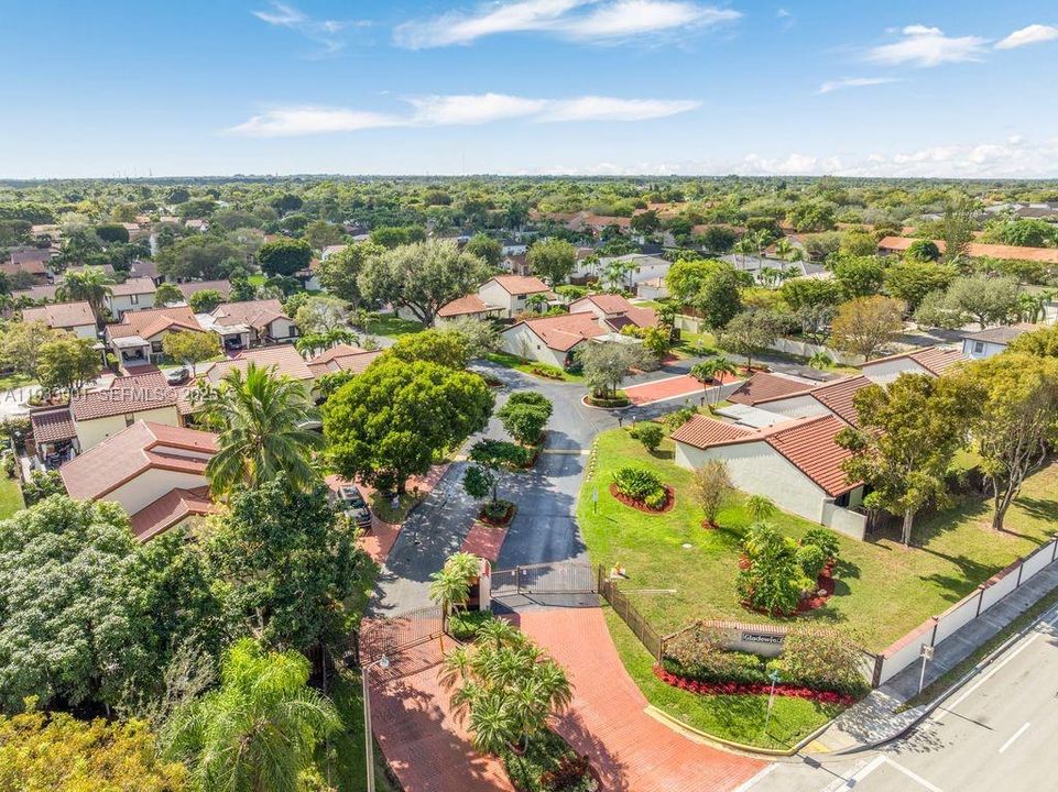 En Renta: $4,000 (3 camas, 2 baños, 1656 Pies cuadrados)