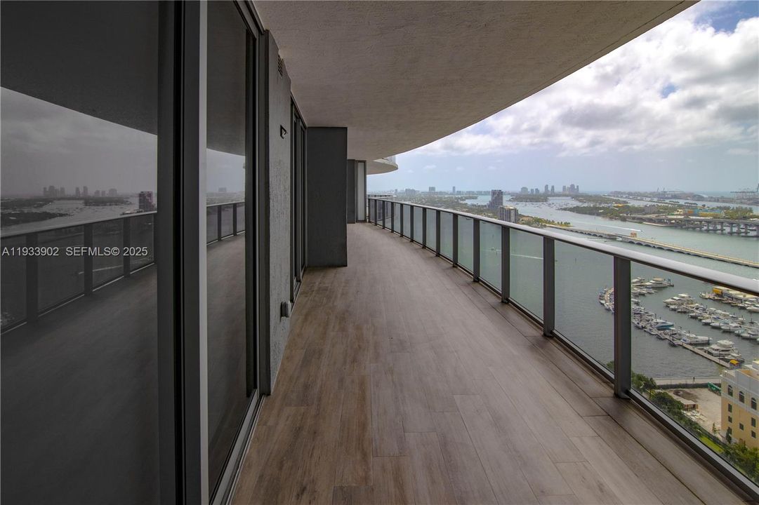 For Rent: $7,500 (3 beds, 3 baths, 1592 Square Feet)