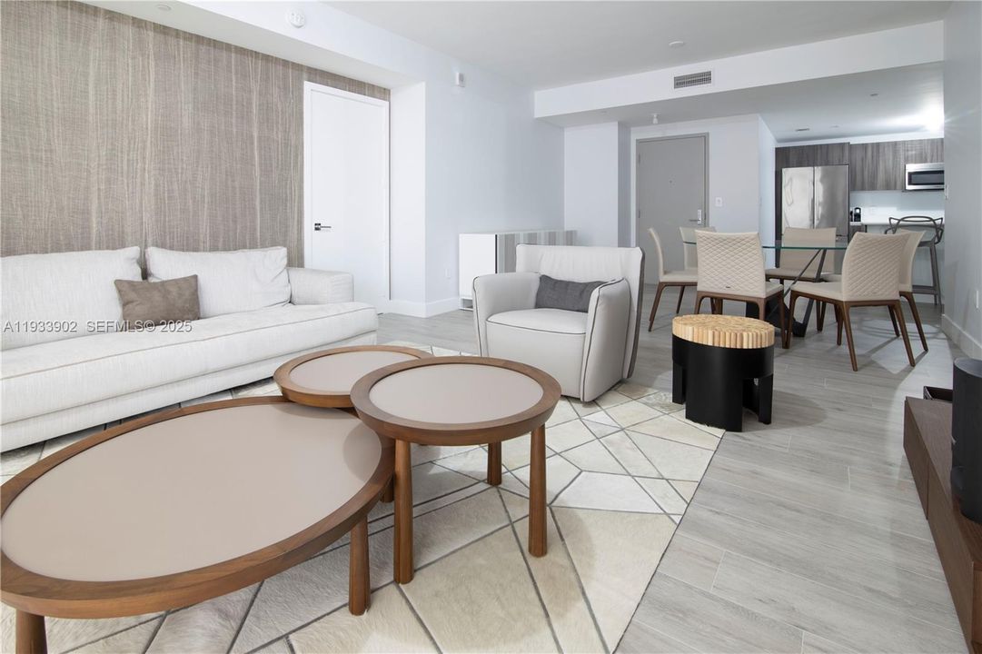 For Rent: $7,500 (3 beds, 3 baths, 1592 Square Feet)