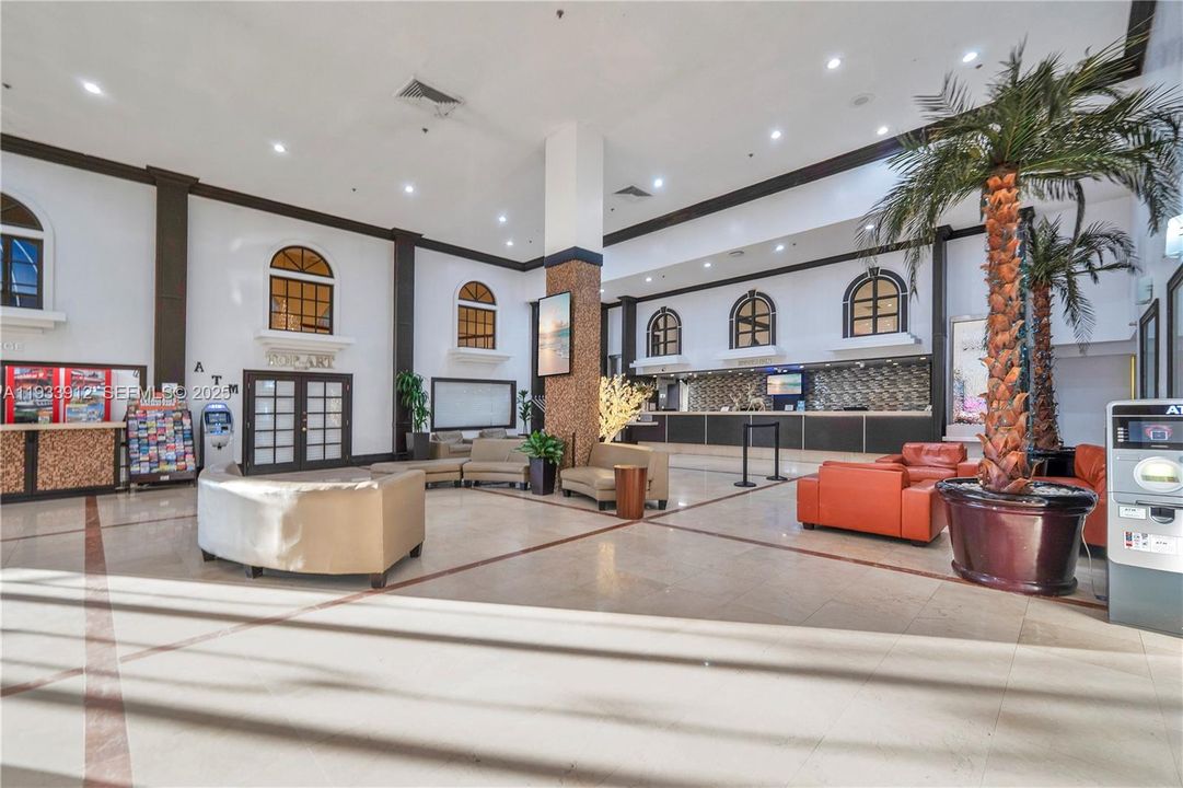 出租: $2,200 (0 贝兹, 1 浴室, 360 平方英尺)