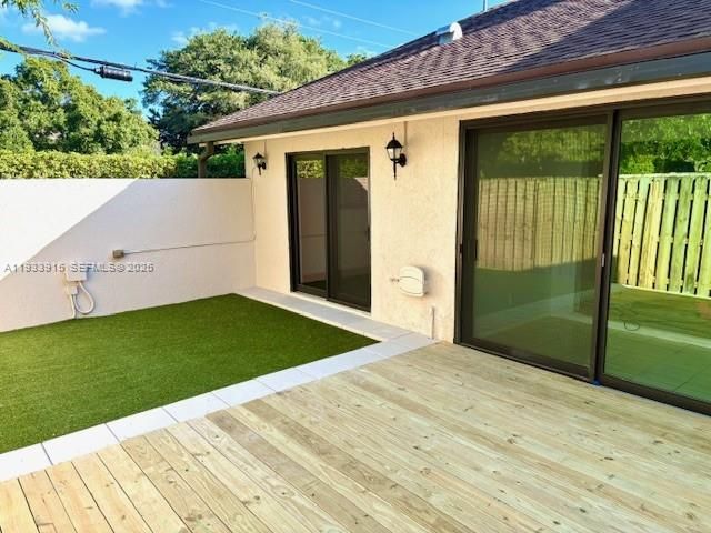 В аренду: $2,200 (2 спален, 2 ванн, 0 Квадратных фут)