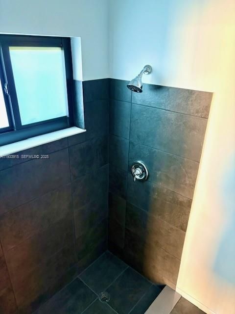 В аренду: $2,200 (2 спален, 2 ванн, 0 Квадратных фут)