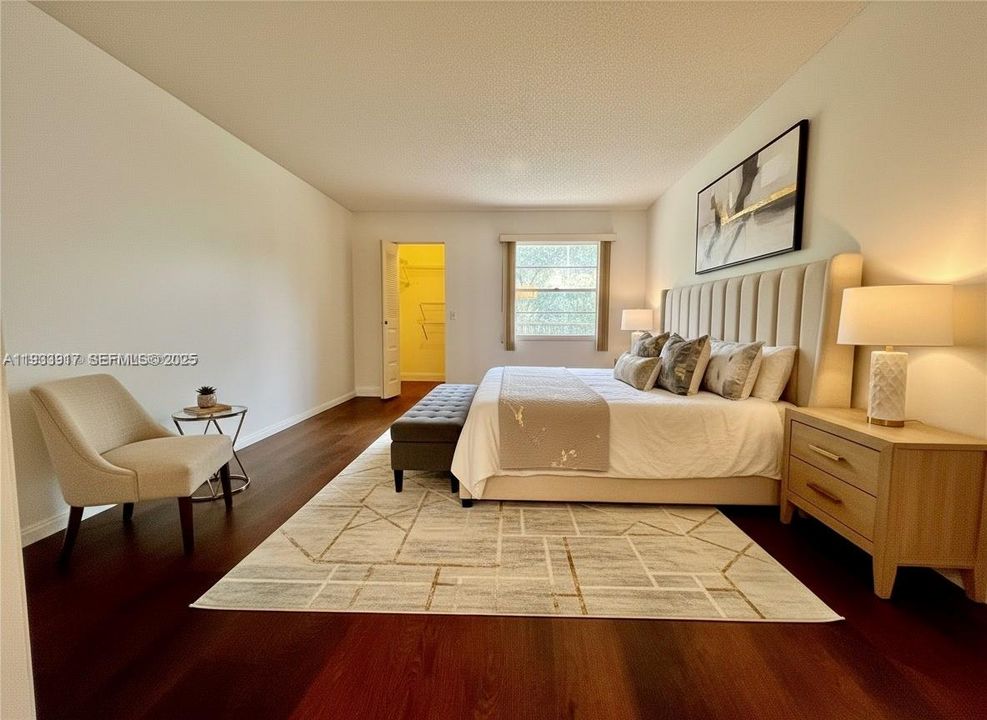 В аренду: $1,900 (2 спален, 2 ванн, 1044 Квадратных фут)