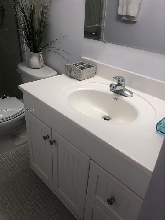 出租: $3,590 (2 贝兹, 2 浴室, 1312 平方英尺)