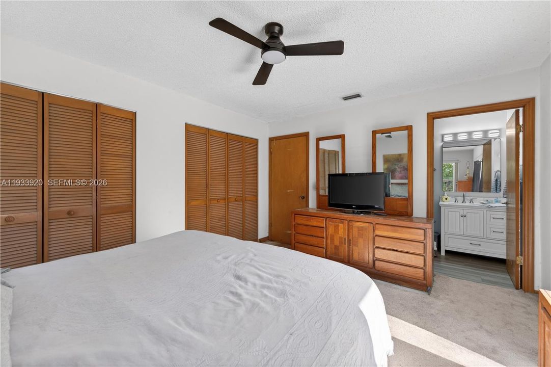 На продажу: $669,500 (3 спален, 2 ванн, 1805 Квадратных фут)