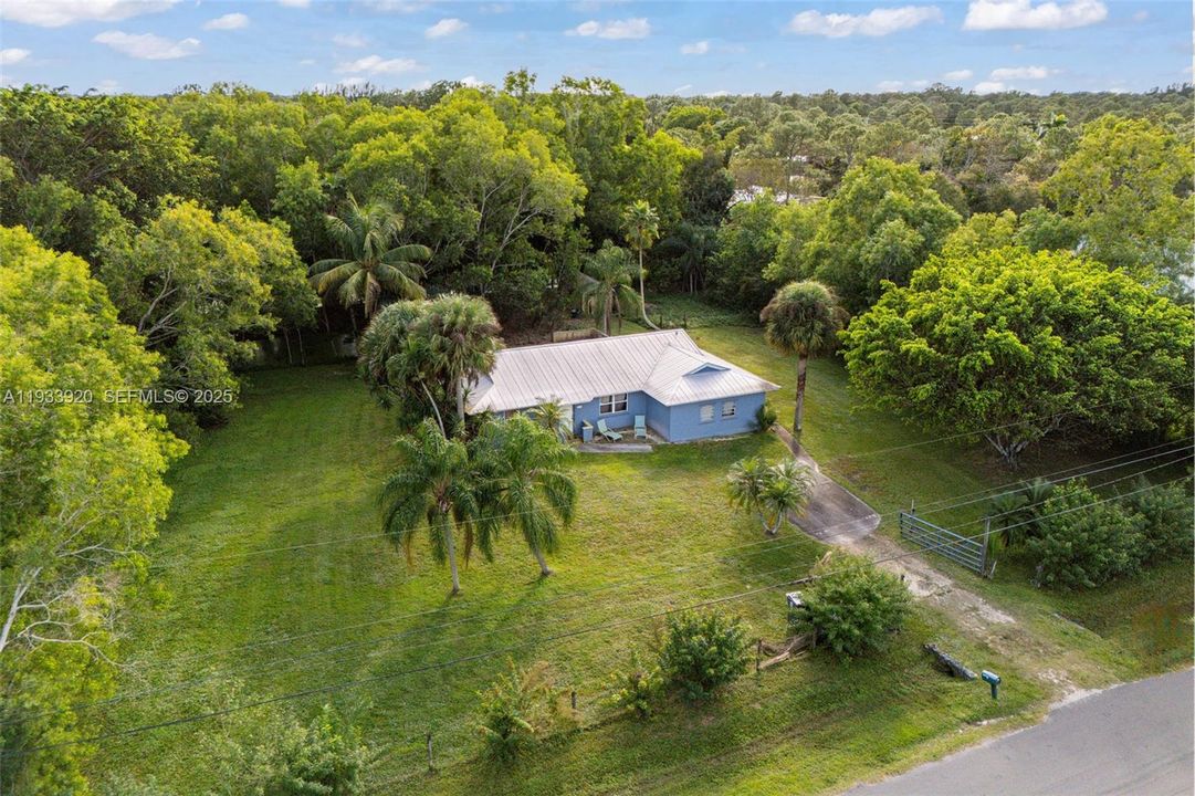 На продажу: $669,500 (3 спален, 2 ванн, 1805 Квадратных фут)