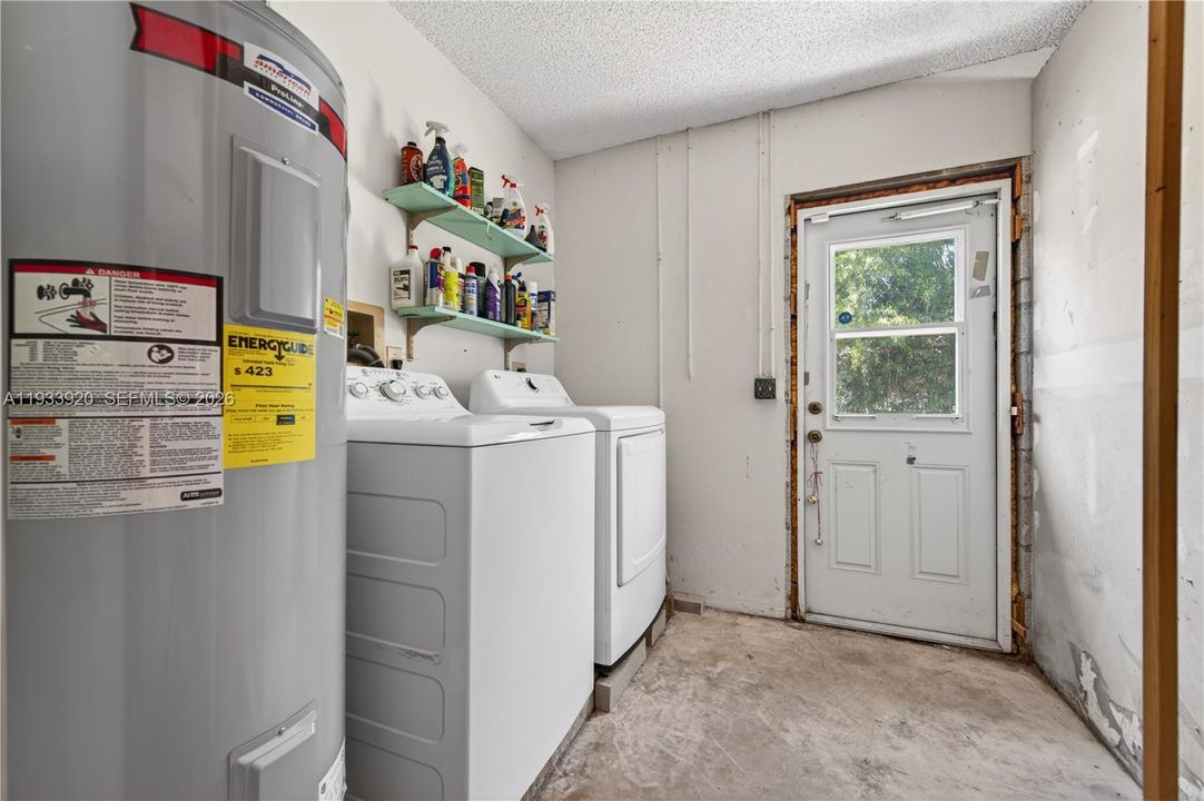 На продажу: $669,500 (3 спален, 2 ванн, 1805 Квадратных фут)