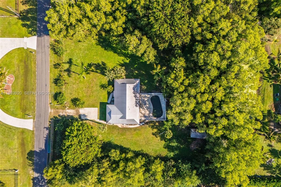 На продажу: $669,500 (3 спален, 2 ванн, 1805 Квадратных фут)